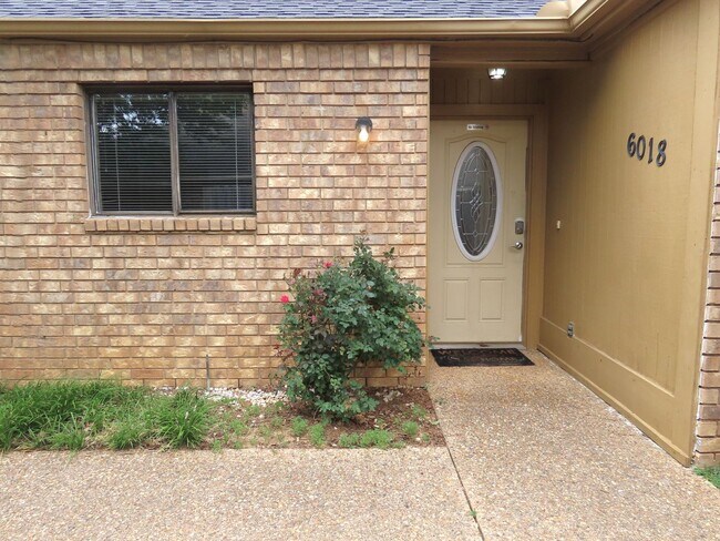 Building Photo - Lawn Care Included! Beautiful 3 Bedroom, 2...