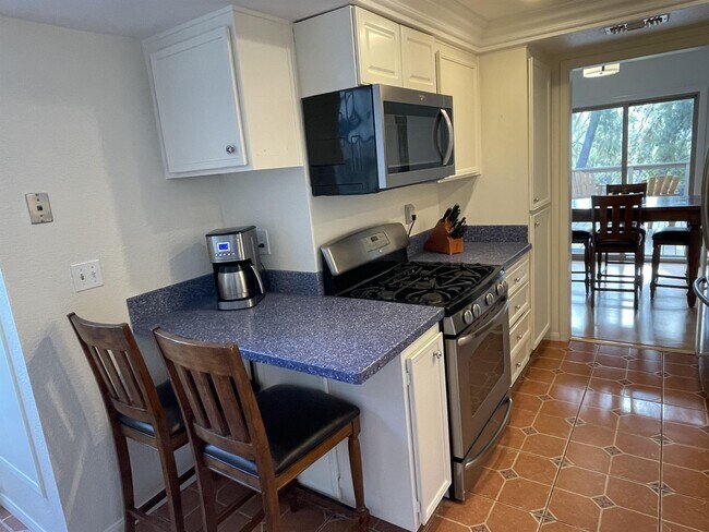 Building Photo - 5833 Menorca Dr