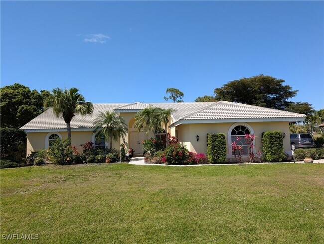 Foto del edificio - 15176 Fiddlesticks Blvd