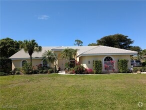 Building Photo - 15176 Fiddlesticks Blvd