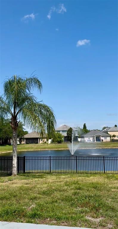 Foto del edificio - 643 Willett Dr