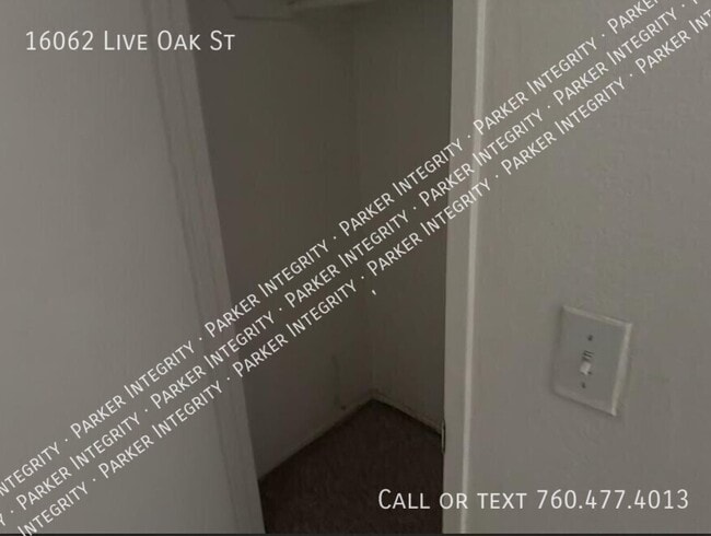 Building Photo - 16062 Live Oak St