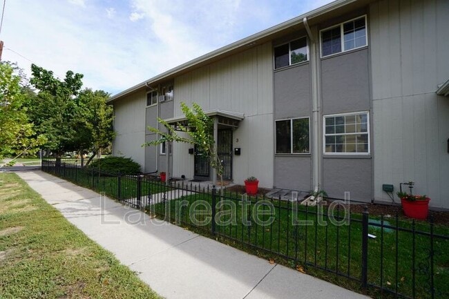 Building Photo - 5 S Elati St Building Photo - 5 S Elati St