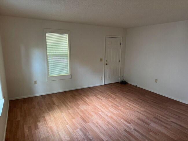 Foto del edificio - Studio Apartment in Downtown Eugene