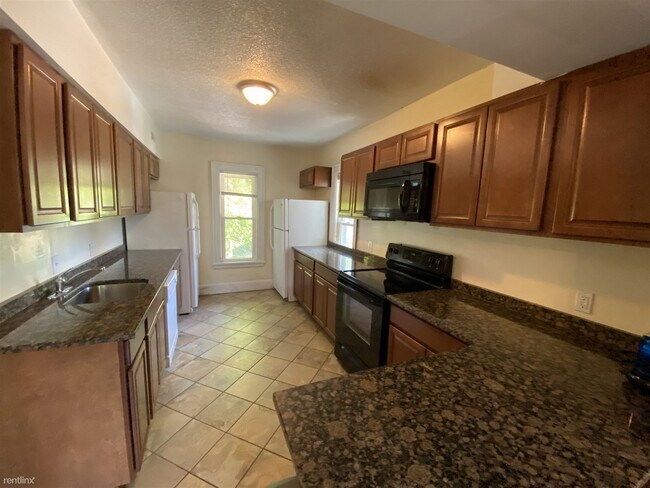 Building Photo - 12 br, 4 bath House - 1315 Cambridge Rd