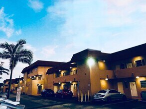 Building Photo - 9970 SW 88th St