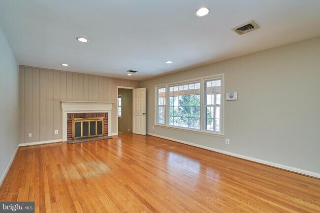 Foto del edificio - 500 Springvale Rd