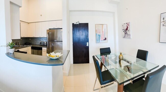 Foto del edificio - 1500 Bay Rd