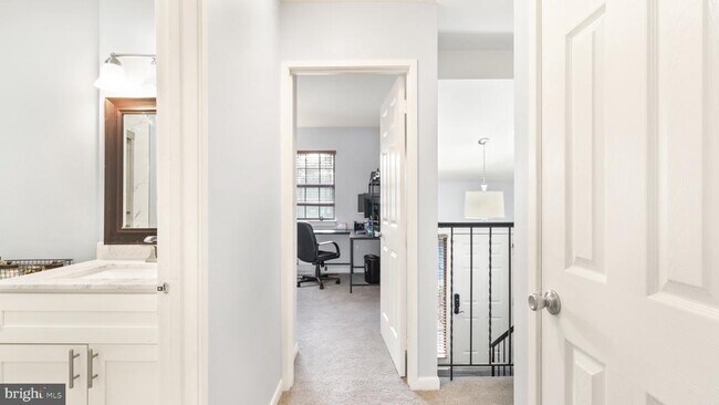 Foto del edificio - 2017 Headlands Cir