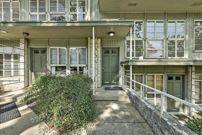 Foto del edificio - 3416 Enfield Rd