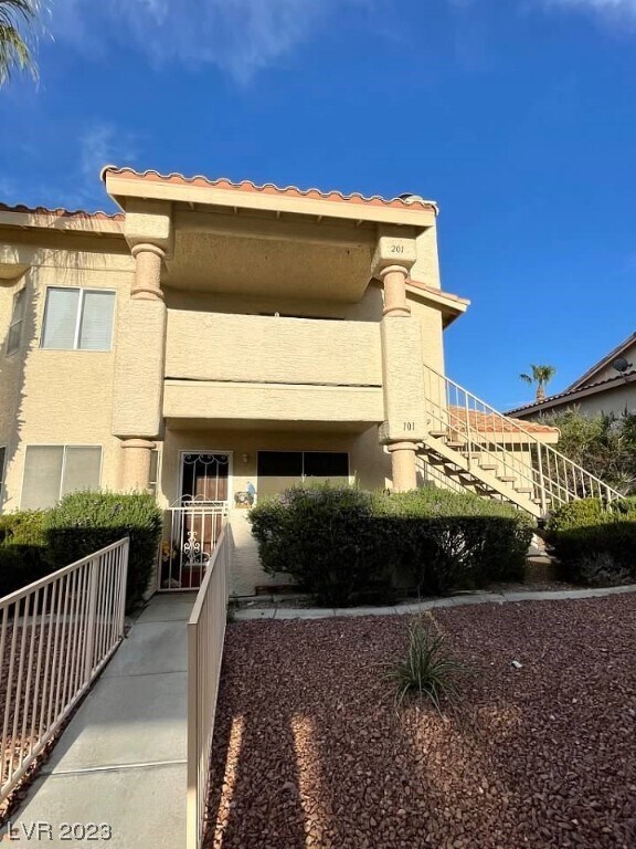 1104 Pinto Rock Ln Unit 201, Las Vegas, NV 89128 Condo for Rent in