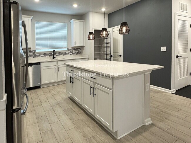 Foto del edificio - 1090 Farwell St