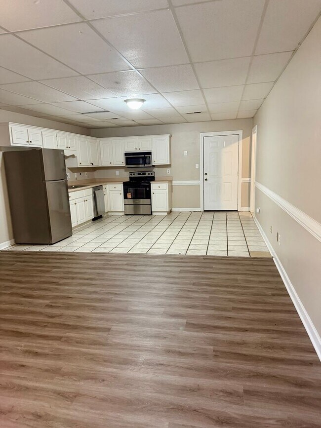 Foto del edificio - 281 Foxworth Dr