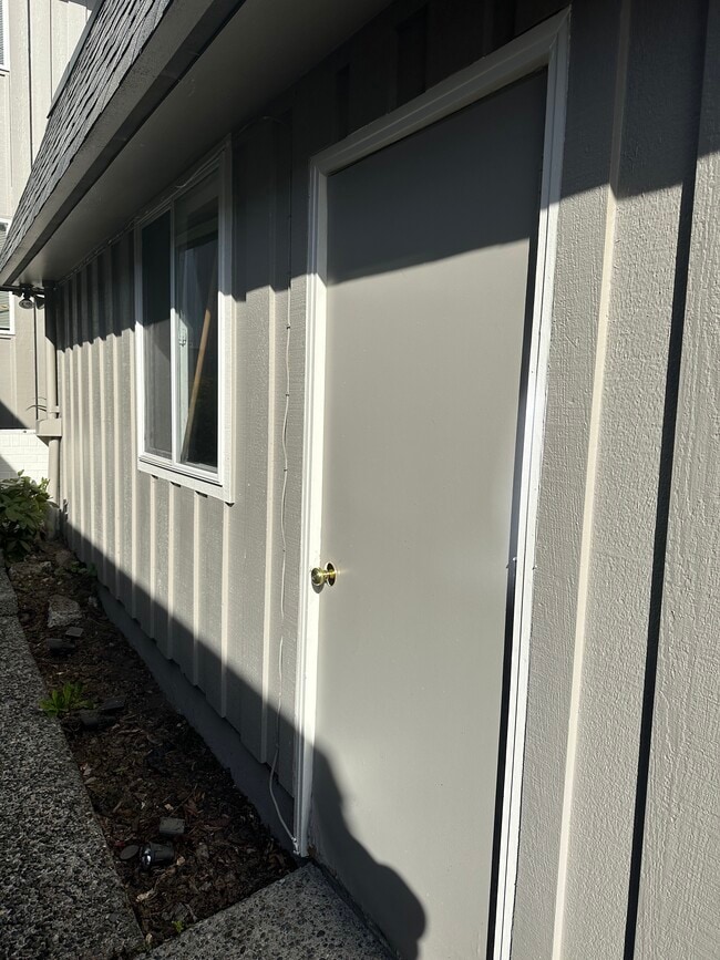 Foto del edificio - 17404 NE 27th St