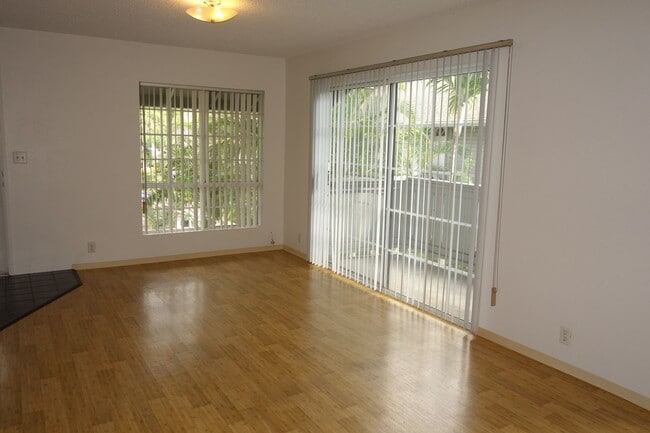 Building Photo - Come and make this your sanctuary .