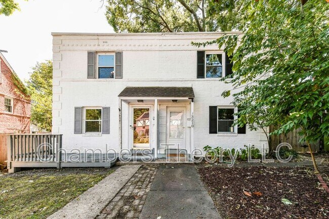 Building Photo - 3210 9th St S