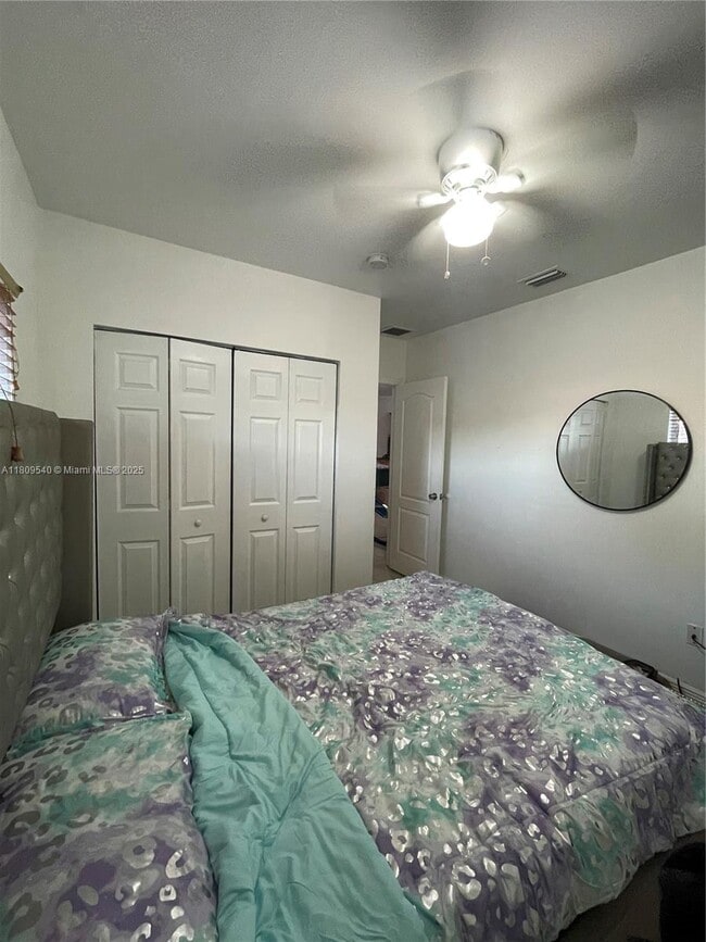 Foto del edificio - 3800 SW 29th St
