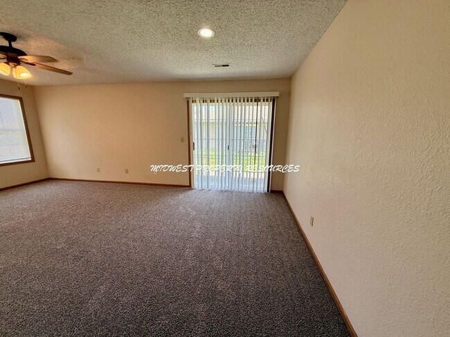Foto del edificio - 503 NE Austin St