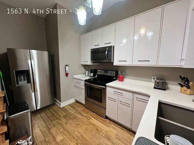 Foto del edificio - 1563 N 4th St