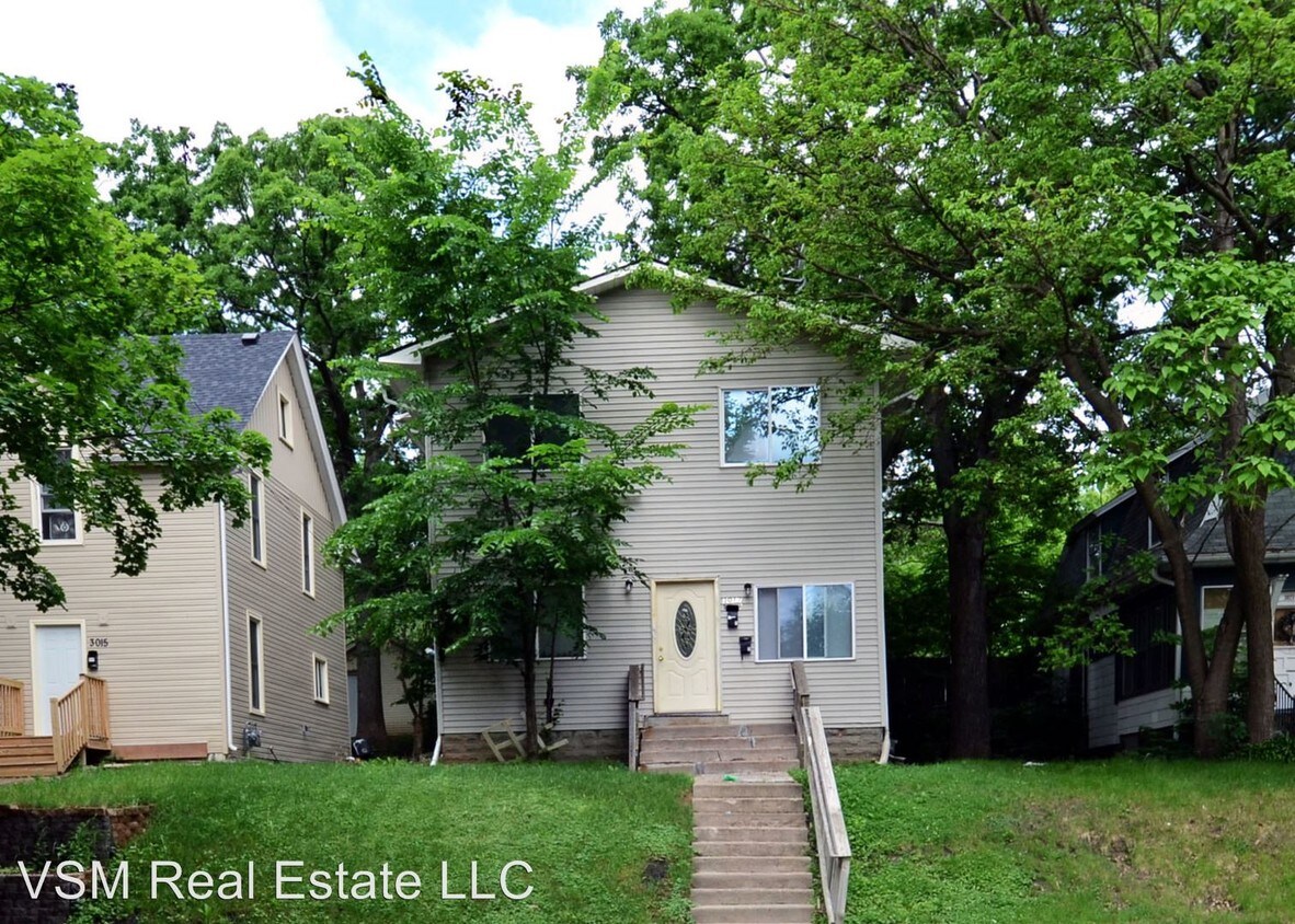 Primary Photo - 3019 Fremont Ave N