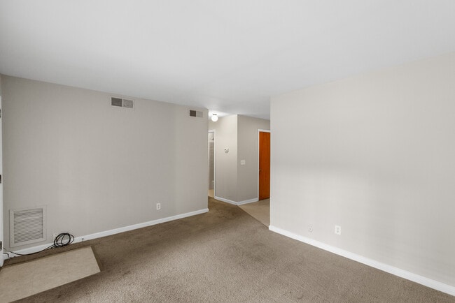 Building Photo - Celeste Manor