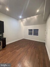 Building Photo - 216 21st St NE