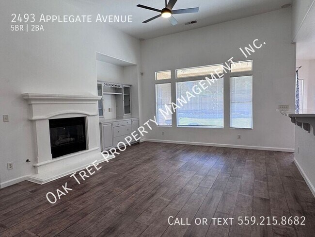 Foto del edificio - 2493 Applegate Ave