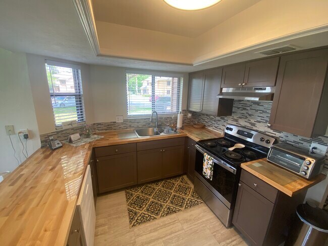 Foto del edificio - 130 Blue Heron Dr