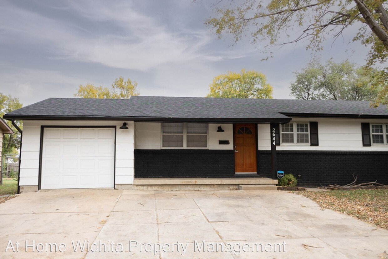 3 br, 2 bath House 2644 S Ave House Rental in Wichita, KS