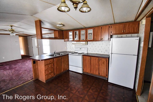 Building Photo - 3 br, 2 bath House - 33 Country Ln