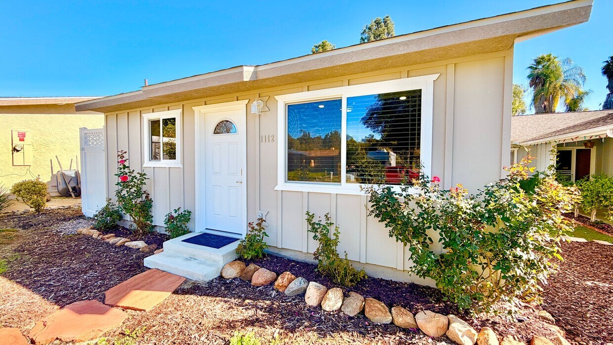 Primary Photo - Lovely Newer Construction, Detached ADU Guest Home, on Private Property in Quiet Neighborhood of ...