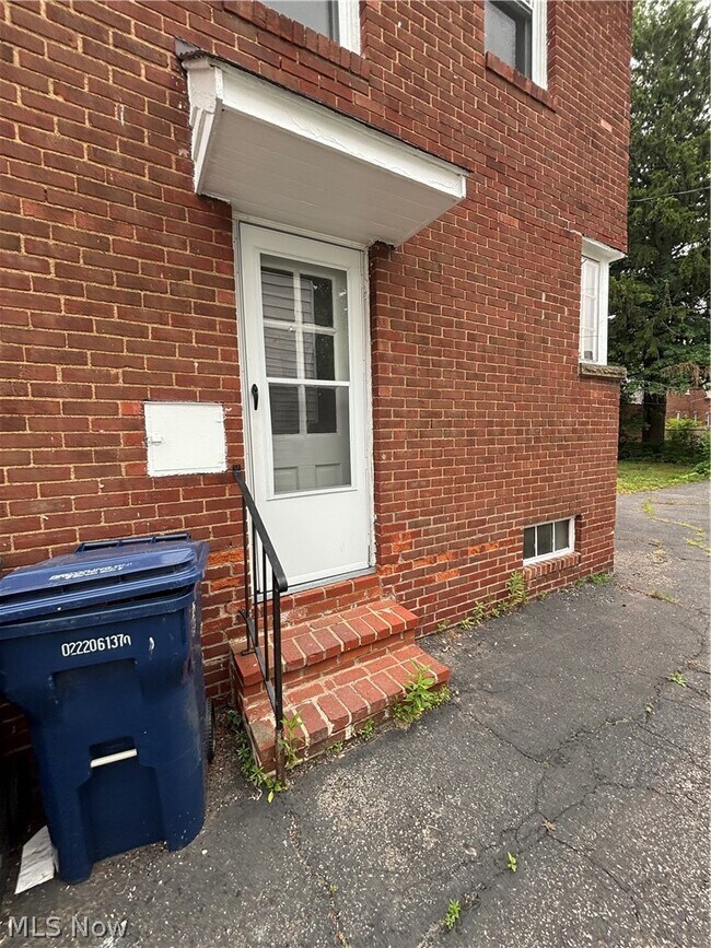 Foto del edificio - 3830 Berkeley Rd