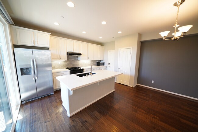 Foto del edificio - 28955 Buena Vista Ct