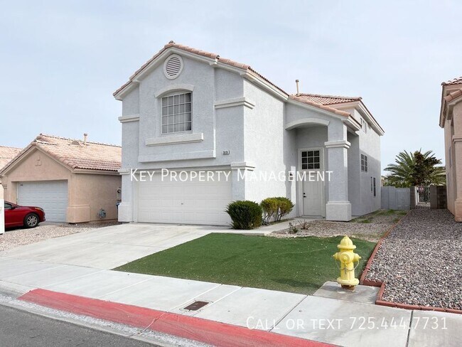 Foto del edificio - 5 BEDROOM 2.5 BATH 2 STORY HOME W/ POOL SE...