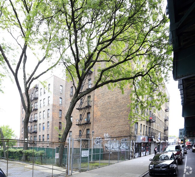 Allerton Avenue Apartments Apartments Bronx, NY