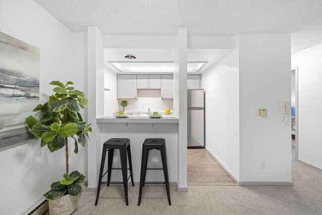 Foto del edificio - 14650 NE 32nd St