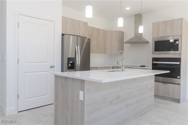 Foto del edificio - 1274 Bucknell Rd