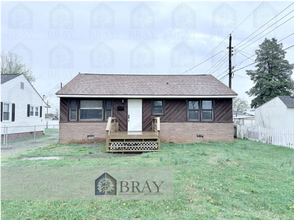 Building Photo - 2309 Tacoma Rd