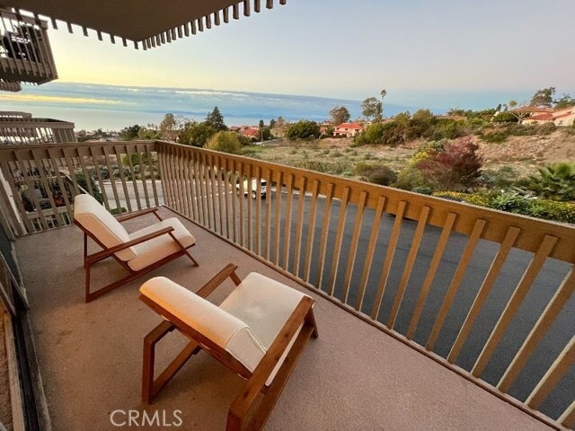 Building Photo - 6542 Ocean Crest Dr