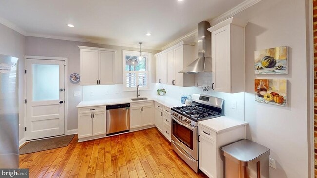 Building Photo - 2714 Fait Ave