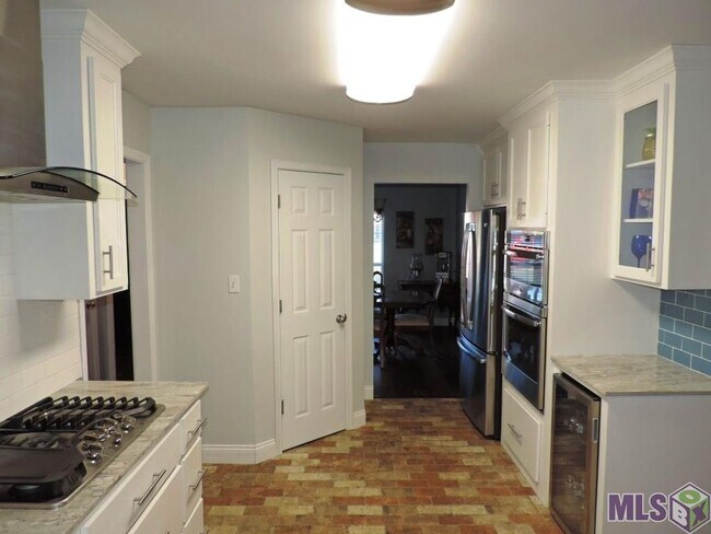 Foto del edificio - Beautiful 3-Bedroom, 2-Bath Home in Denham...