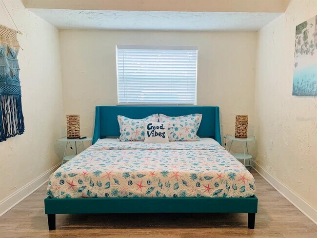 Foto del edificio - 4929 Brookmeade Dr