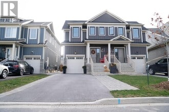 Building Photo - 345 Yellow Birch Cres