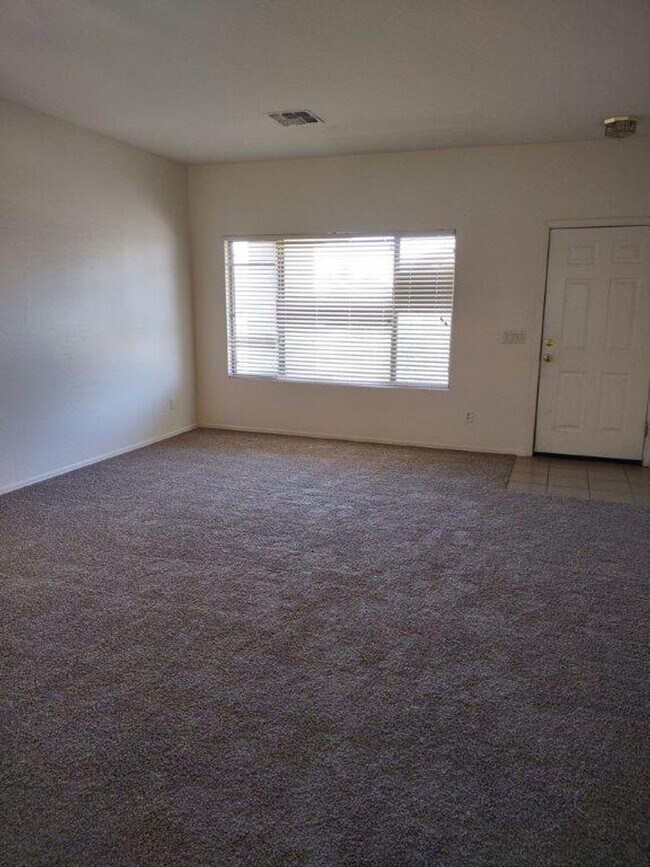Foto del edificio - 6809 W Nicolet Ave