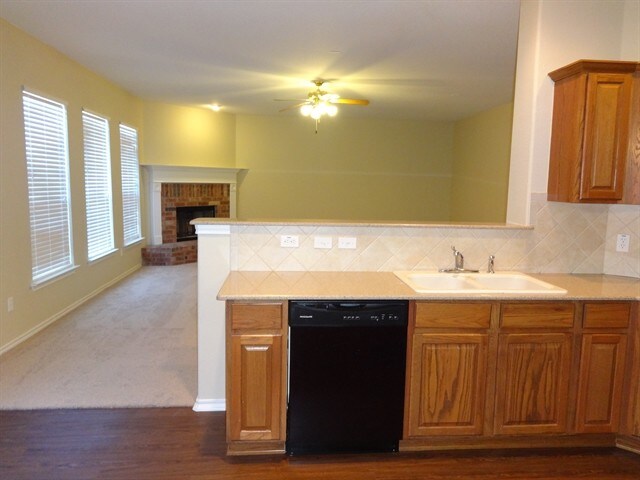 Building Photo - 23007 Airedale Ln