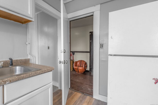 Foto del edificio - 14 Crown St