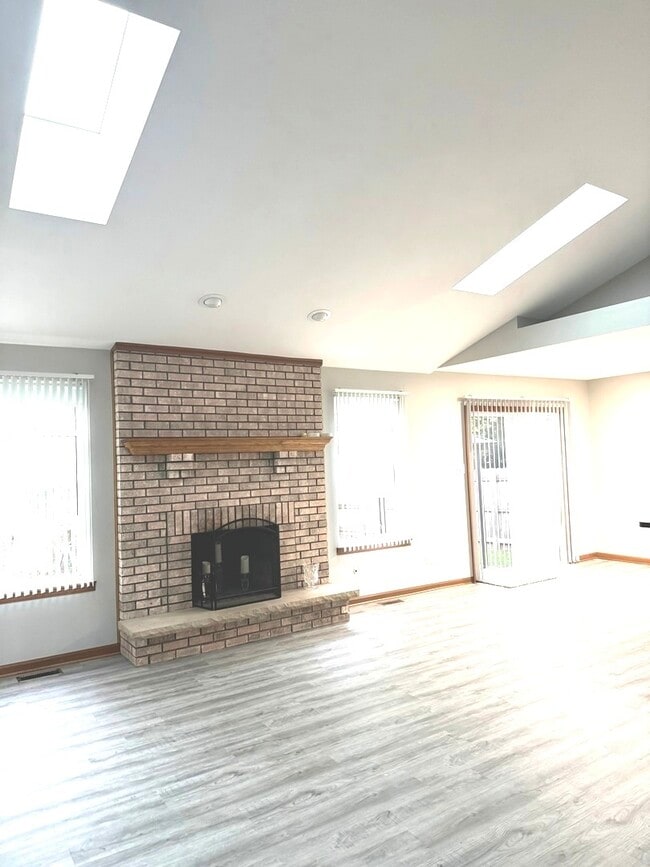 Foto del edificio - 4410 Mallard Ln