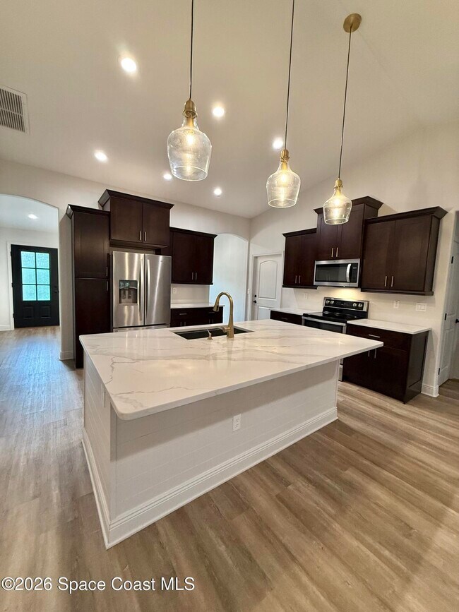 Building Photo - 4255 US-1