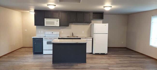 Foto del edificio - Kent downtown 2nd floor 2-bedroom apartmen...