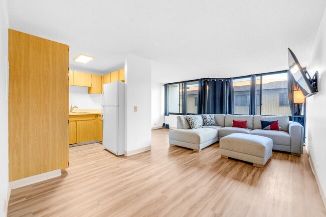 Photo - 1820 Waiola St Townhome